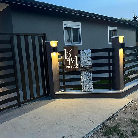 K&M Villas Nea Kallikrateia المظهر الخارجي الصورة