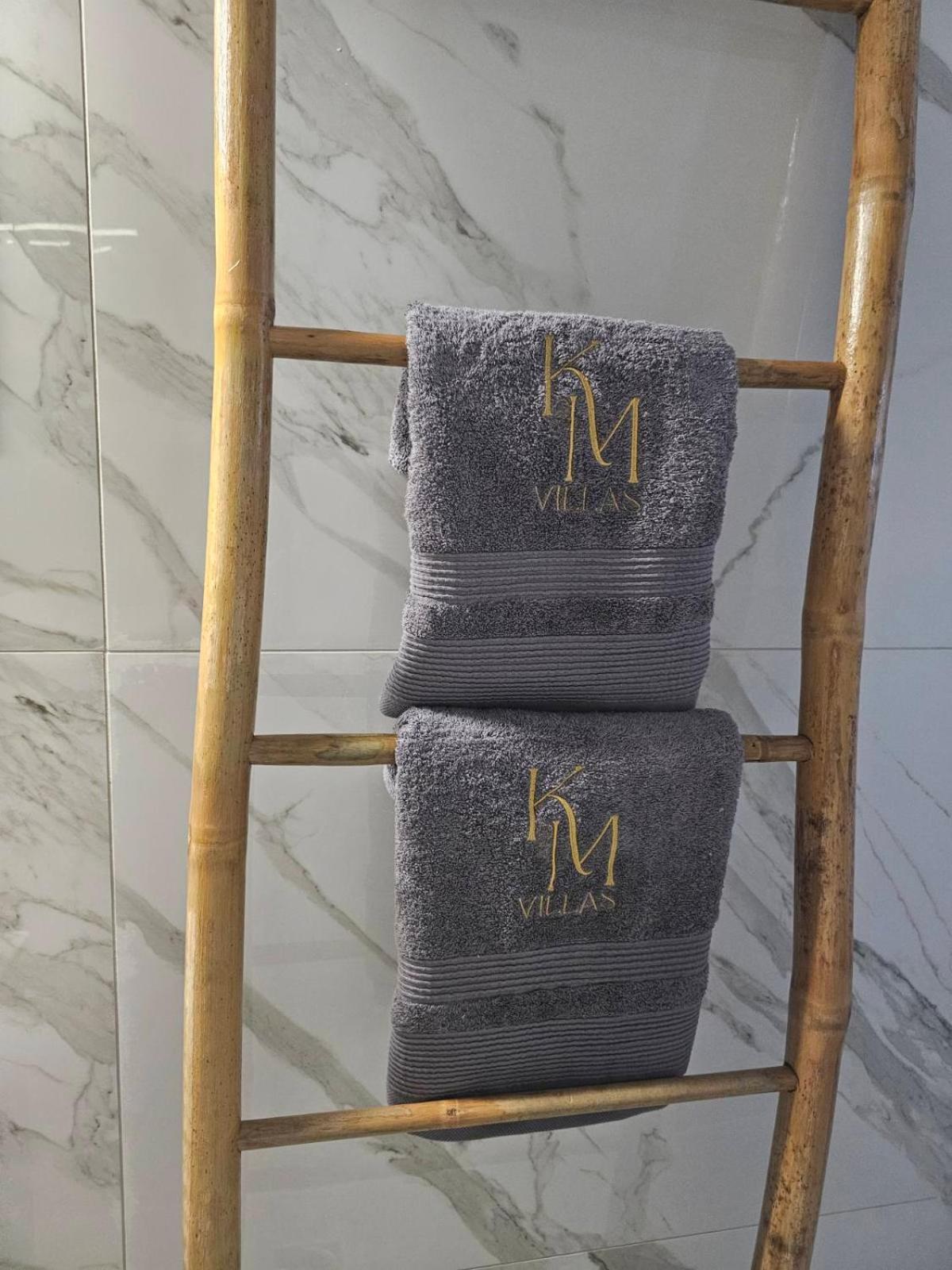 K&M Villas Nea Kallikrateia المظهر الخارجي الصورة